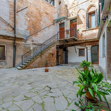 Cannaregio Romantic View Apartment Veneza Exterior foto